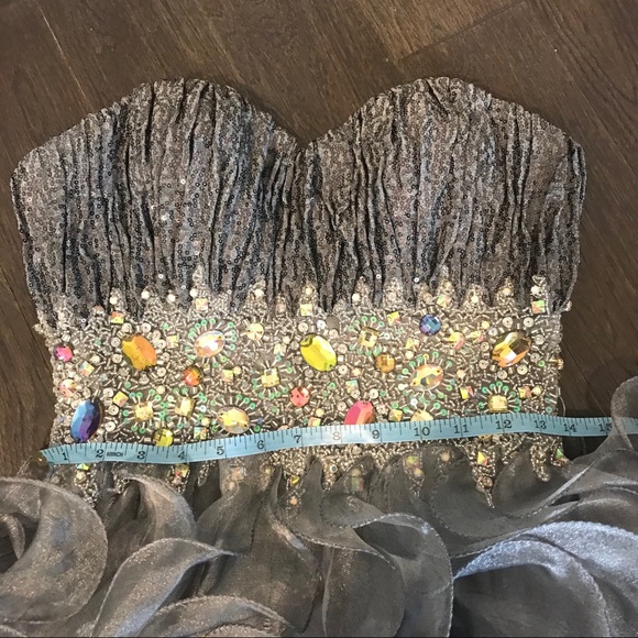 Short Front Long Back Party/Poem Dress - Picture 14 of 16